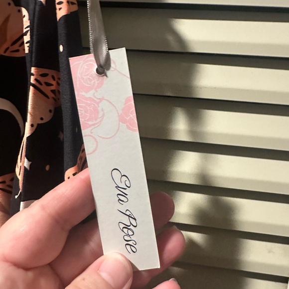 Black and Pink Butterfly Print Skirt - Picture 2 of 7